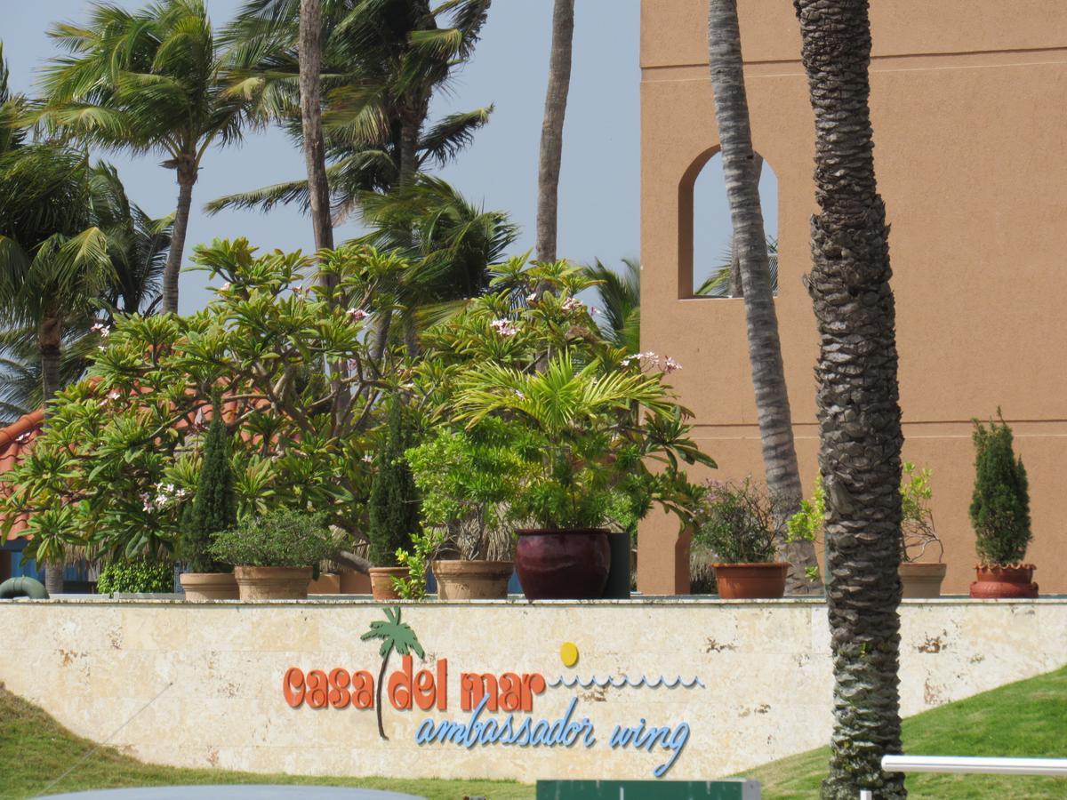 Casa Del Mar Beach Resort Palm Beach Exterior foto